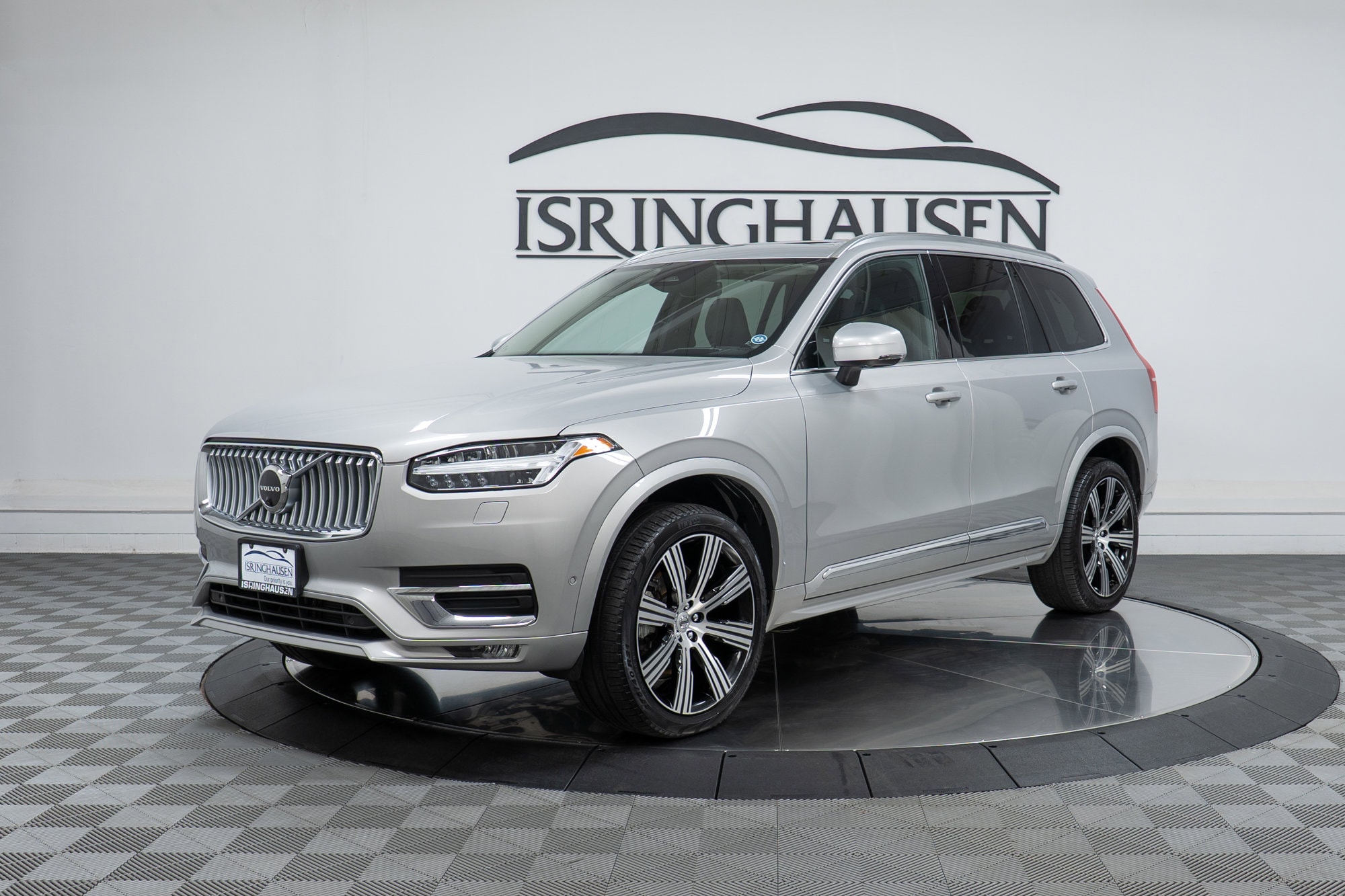 2023 Volvo XC90 SUV 