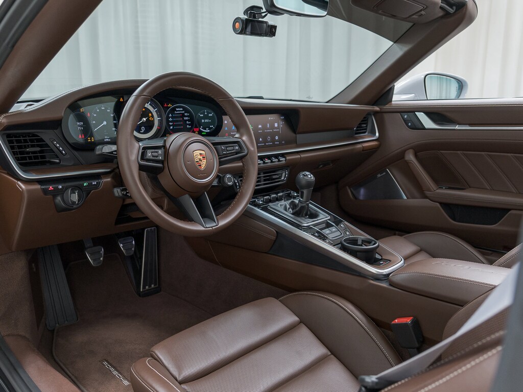 Used 2024 Porsche 911 Targa 4S Coupe