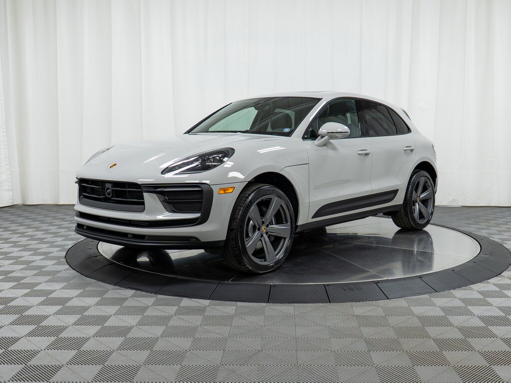 Used 2025 Porsche Macan SUV