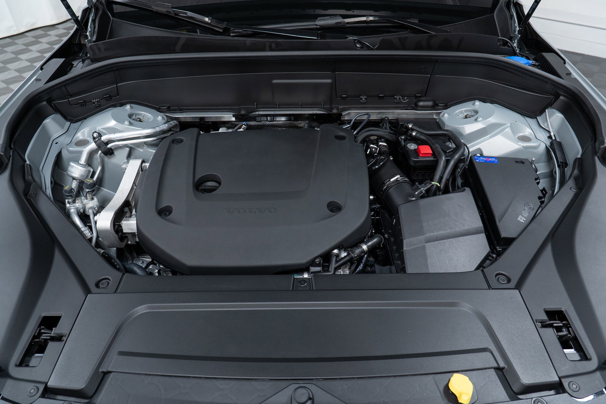 2026 Volvo XC90 Plus - Photo 9