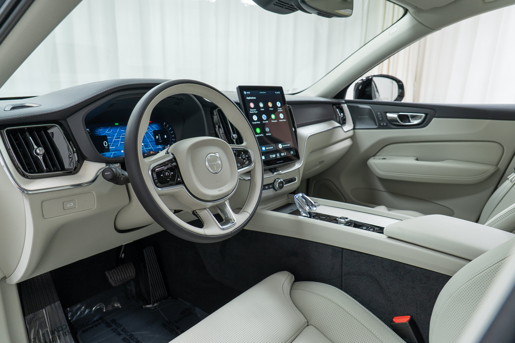 2026 Volvo XC60 Ultra - Photo 12