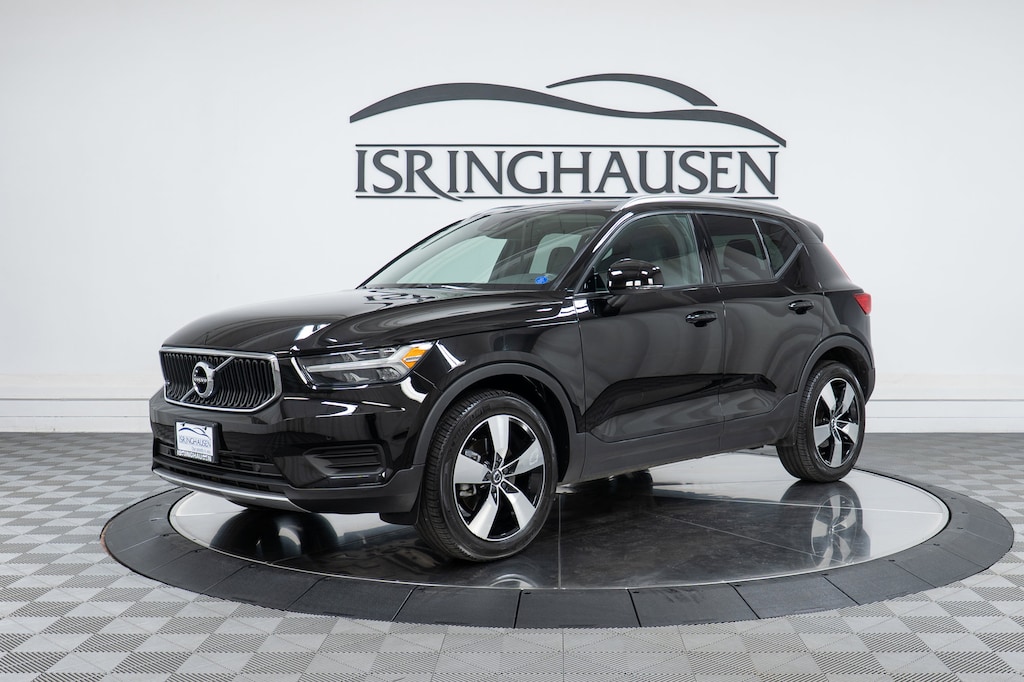 Used 2020 Volvo XC40 T5 Momentum SUV