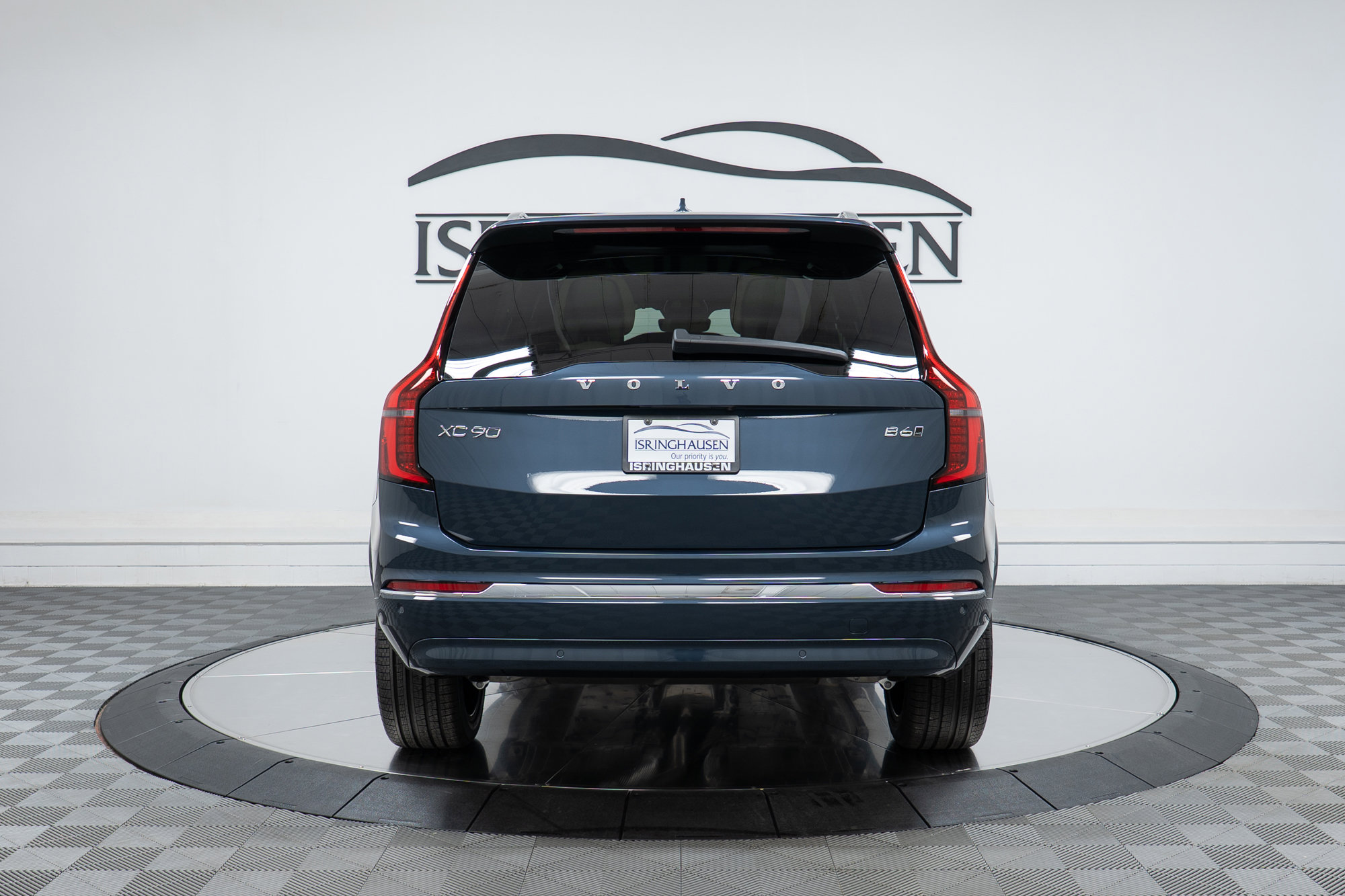 2026 Volvo XC90 Plus - Photo 6