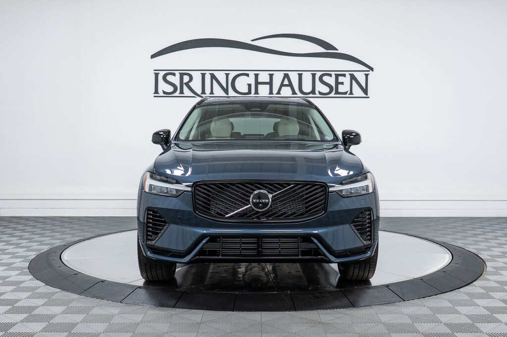 New 2026 Volvo XC60 plug-in hybrid T8 Ultra SUV