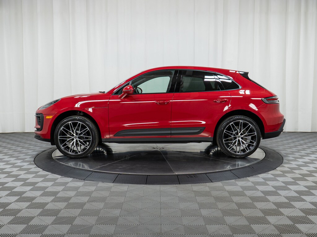 Used 2025 Porsche Macan SUV