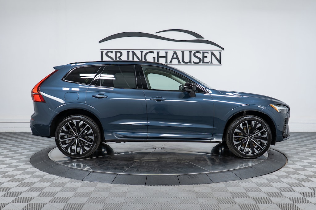 New 2026 Volvo XC60 plug-in hybrid T8 Ultra SUV