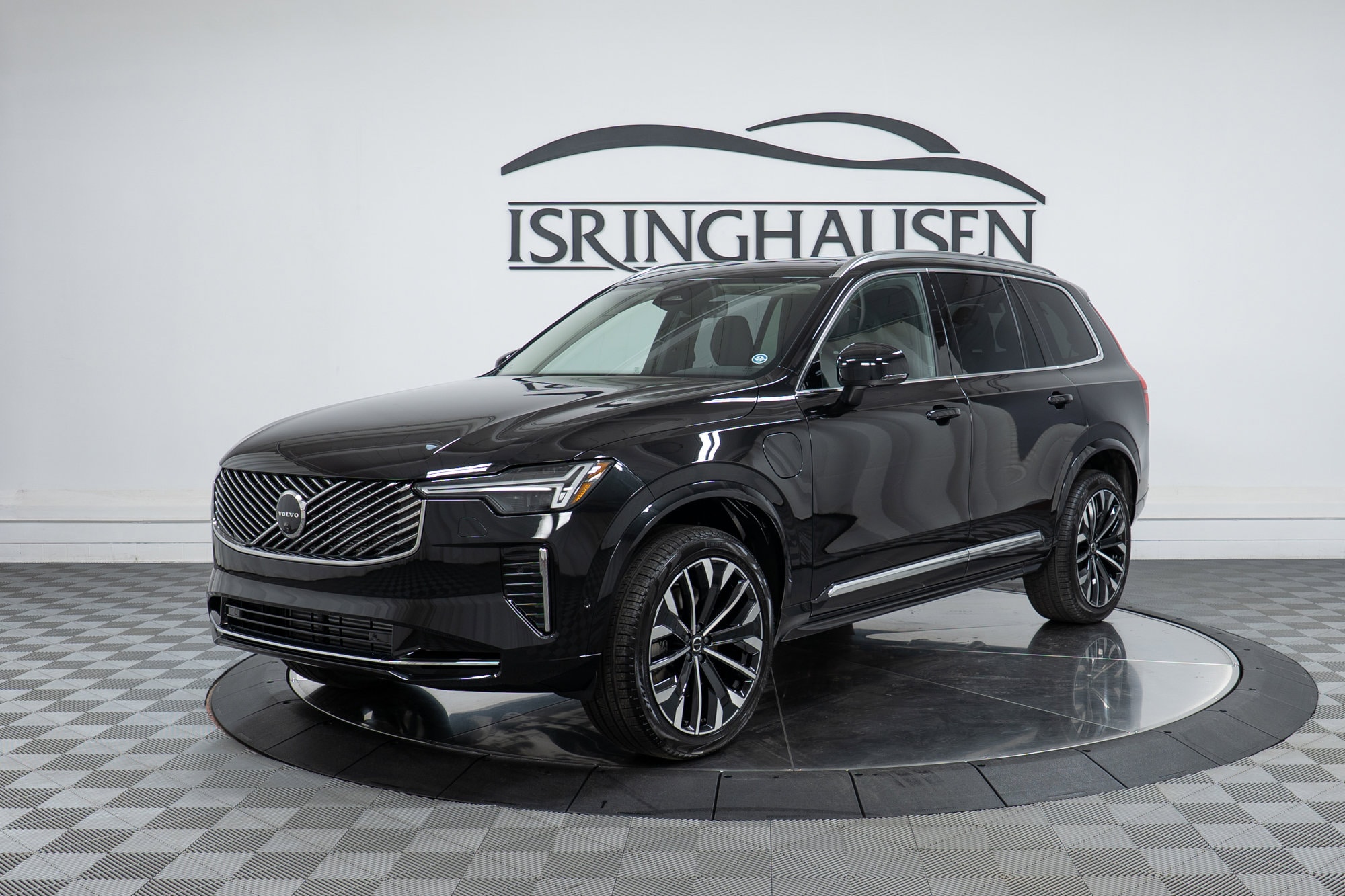 2026 Volvo XC90 plug-in hybrid SUV 