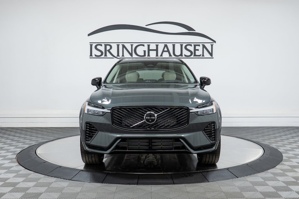 New 2026 Volvo XC60 plug-in hybrid T8 Ultra SUV