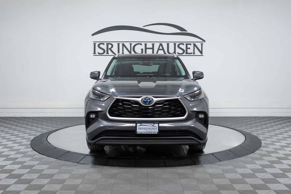 Used 2022 Toyota Highlander Hybrid XLE SUV