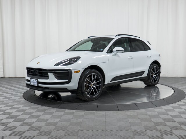 2023 Porsche Macan SUV