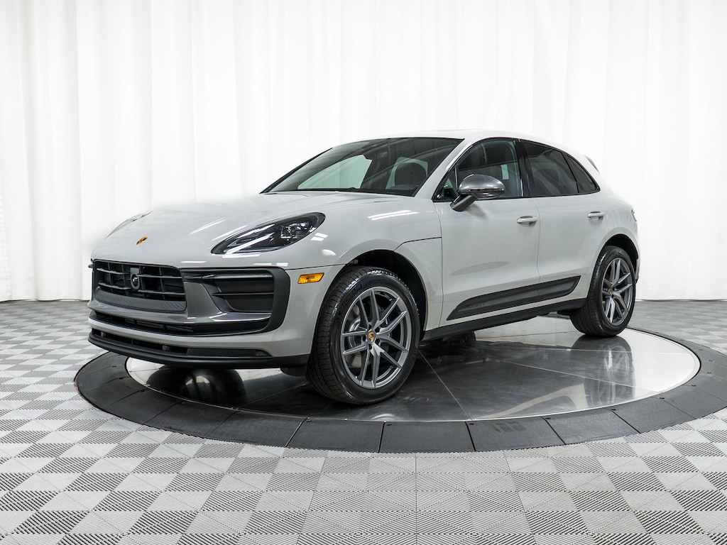 Used 2025 Porsche Macan T SUV