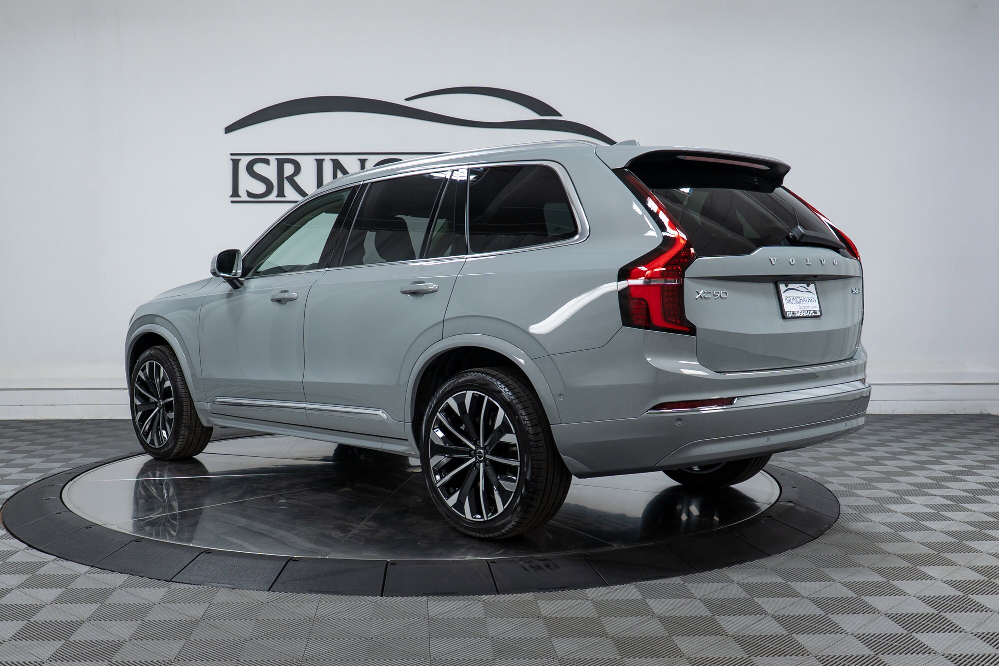 2026 Volvo XC90 Plus - Photo 7