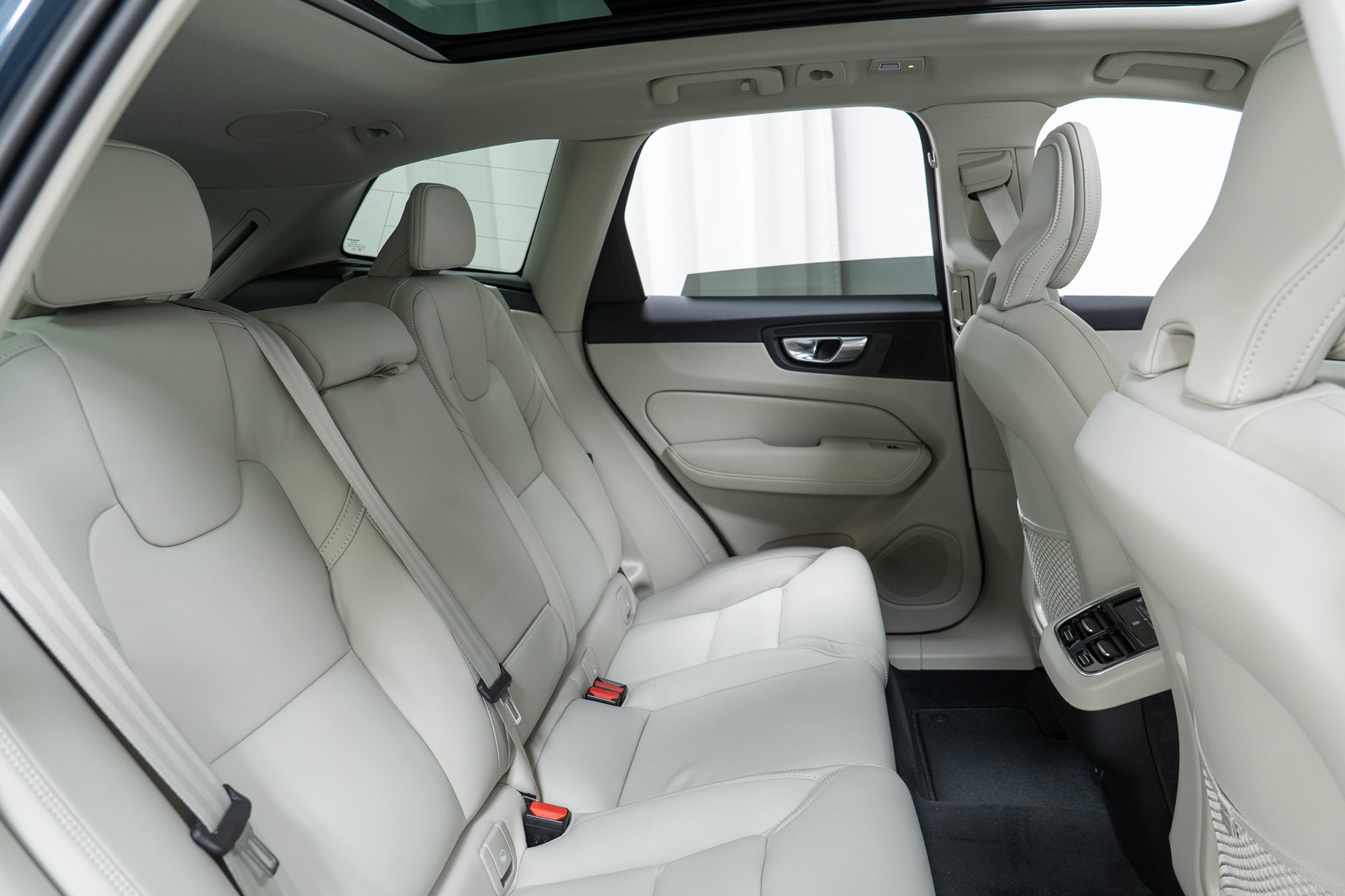 2026 Volvo XC60 Ultra - Photo 24