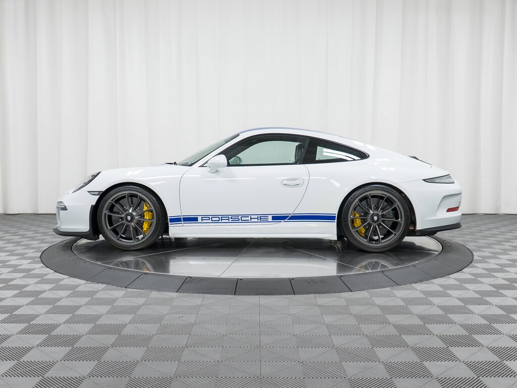 Used 2016 Porsche 911 R Coupe