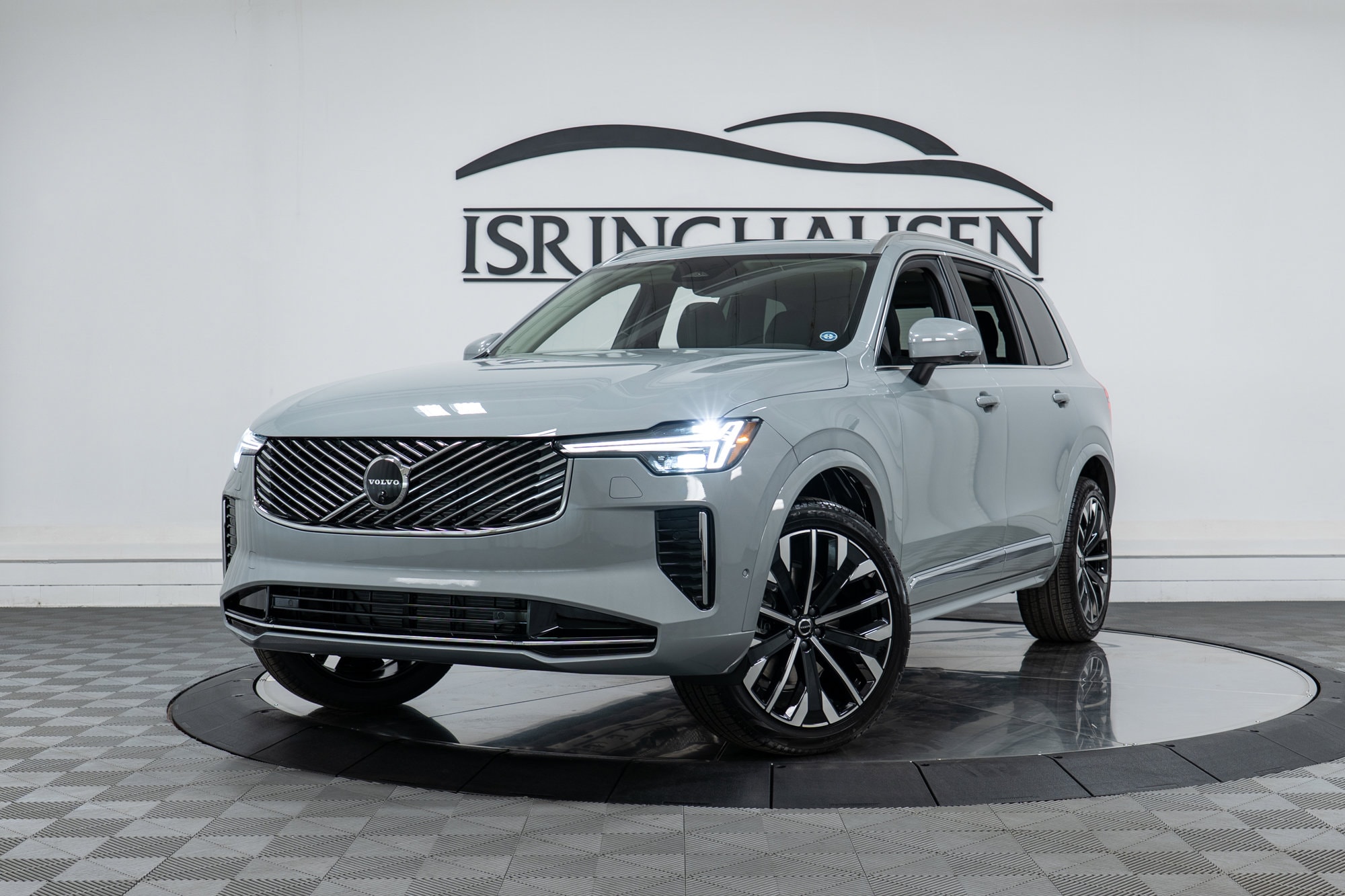 2026 Volvo XC90 Plus - Photo 27