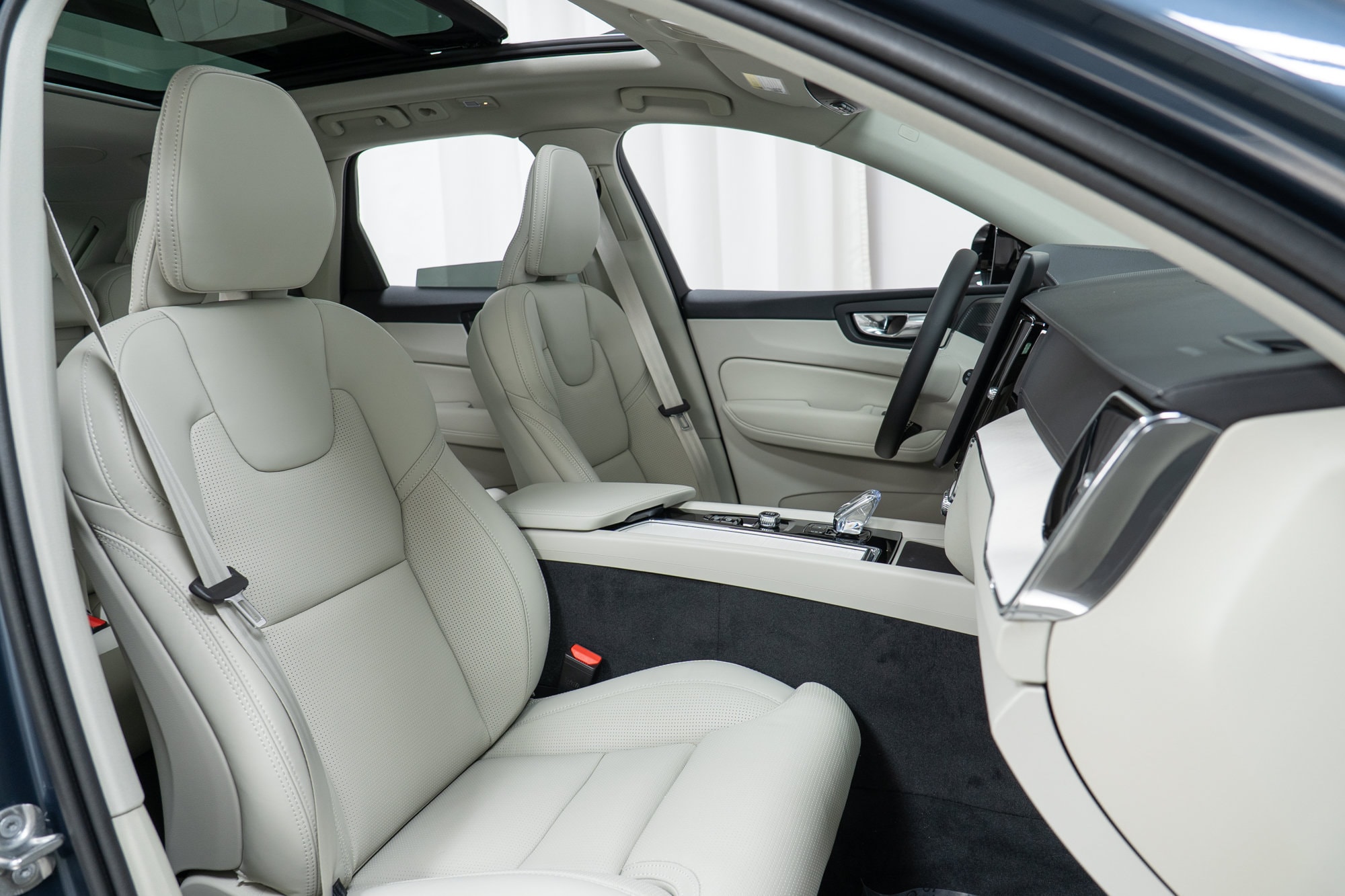 2026 Volvo XC60 Ultra - Photo 22