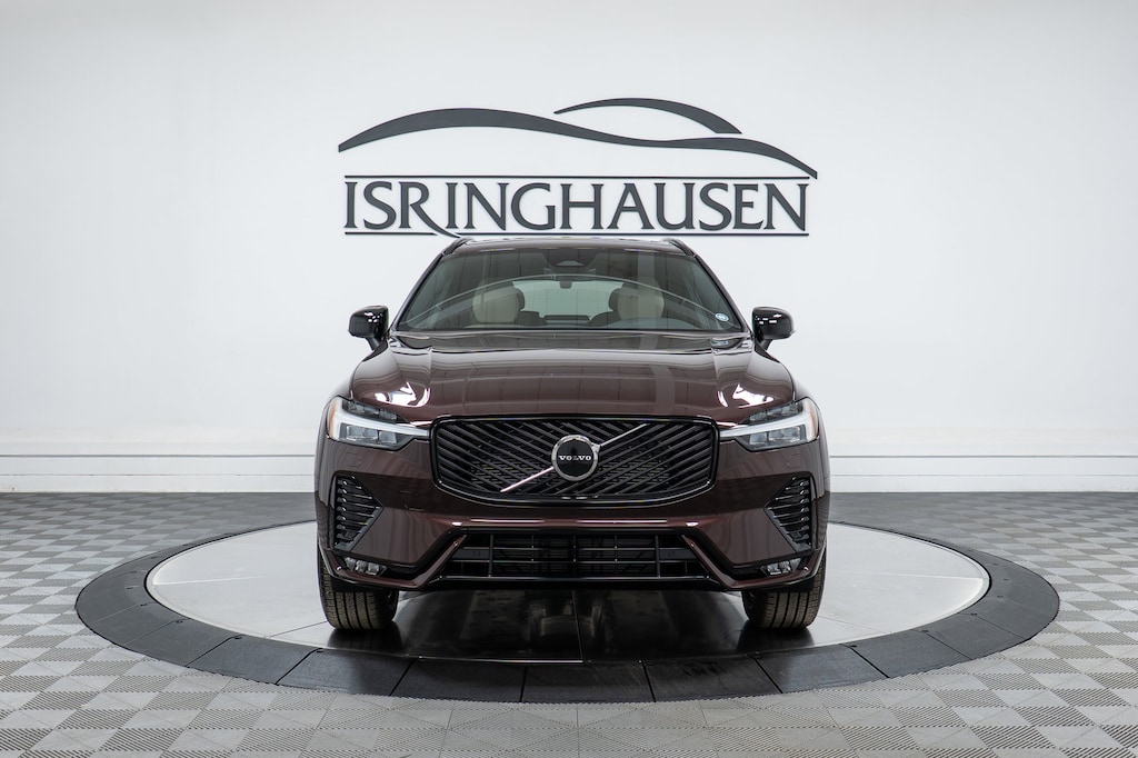 New 2026 Volvo XC60 B5 Core SUV