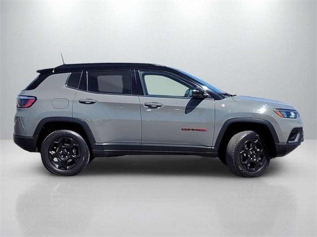 Used 2023 Jeep Compass Trailhawk SUV