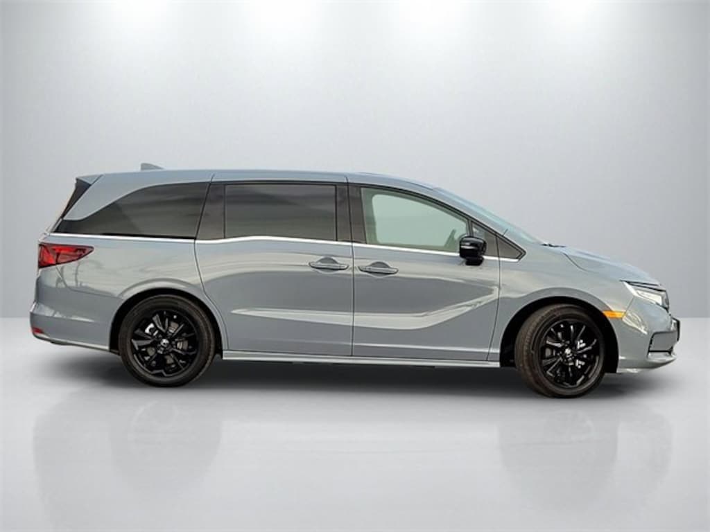 Used 2024 Honda Odyssey Sport Van
