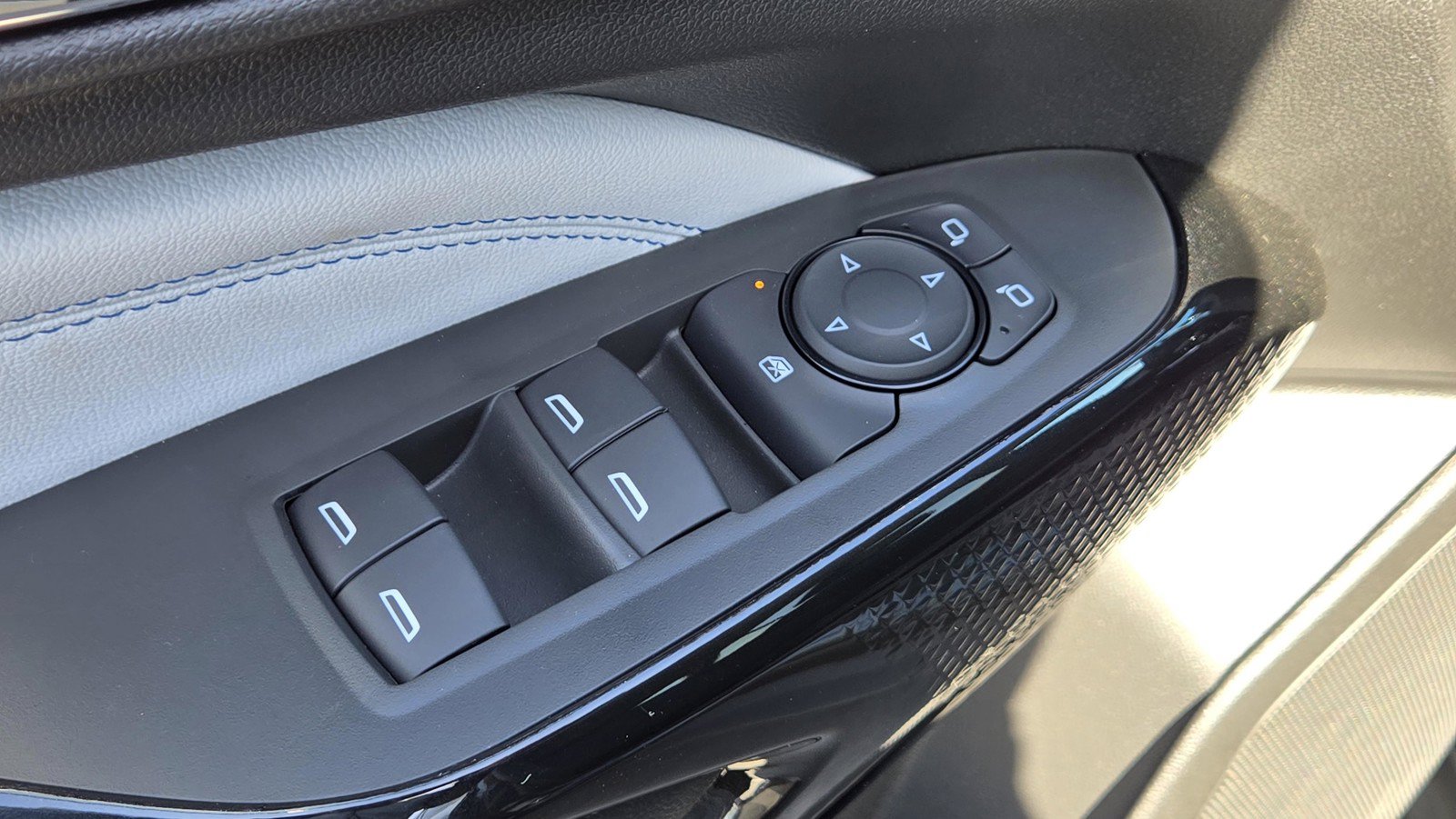 2026 Chevrolet Trax LT - Photo 14