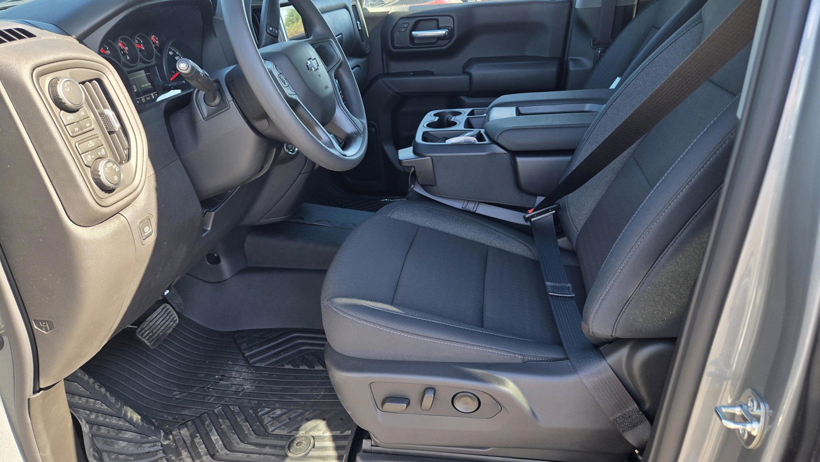 2026 Chevrolet Silverado 1500 Custom Trail Boss - Photo 10