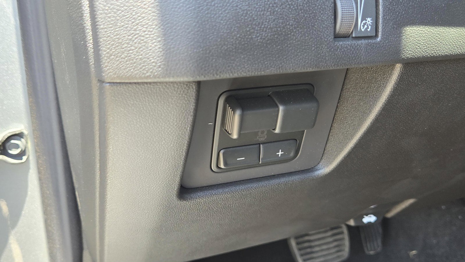 2026 Chevrolet Colorado ZR2 - Photo 15