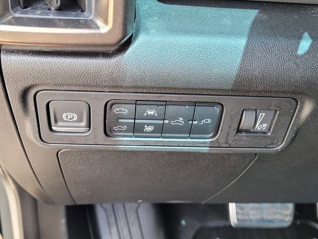 2024 GMC HUMMER EV 3X - Photo 17