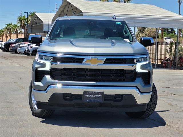 2025 Chevrolet Silverado 1500 LT photo 2