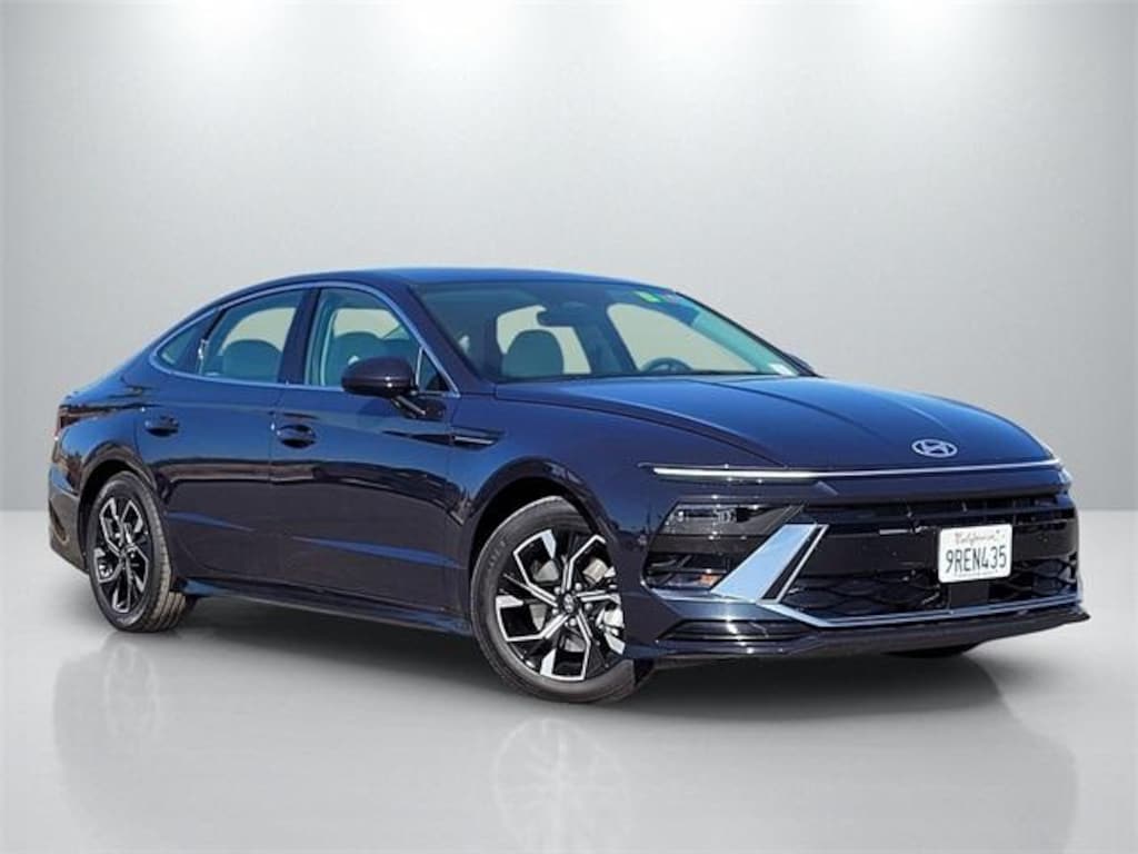 Used 2024 Hyundai Sonata SEL Sedan