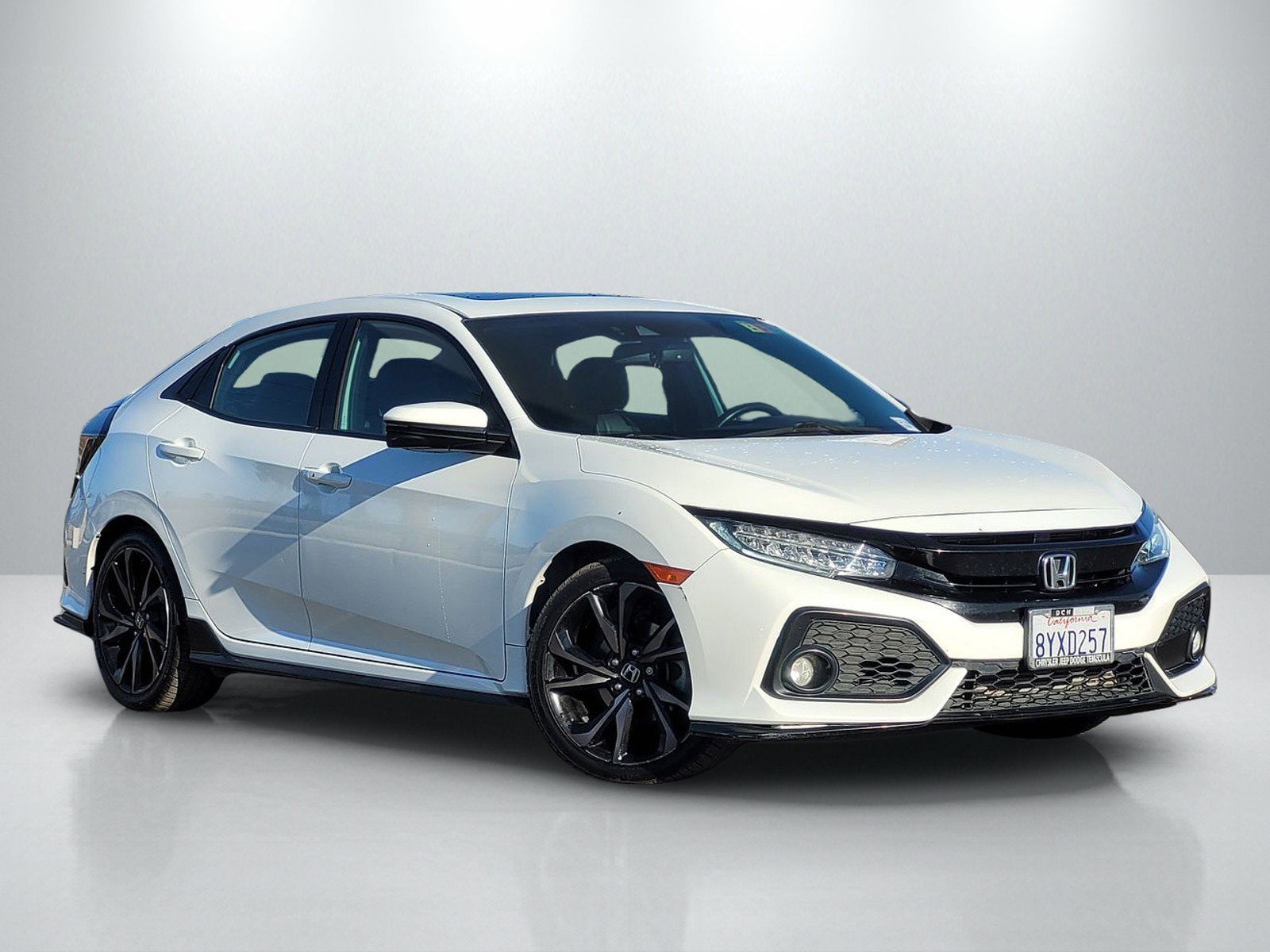 2018 Honda Civic Hatchback Sport Touring's photo