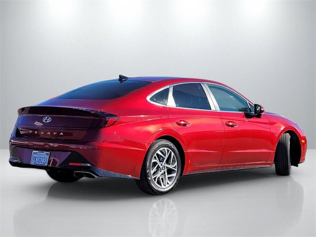 Used 2023 Hyundai Sonata SEL Sedan