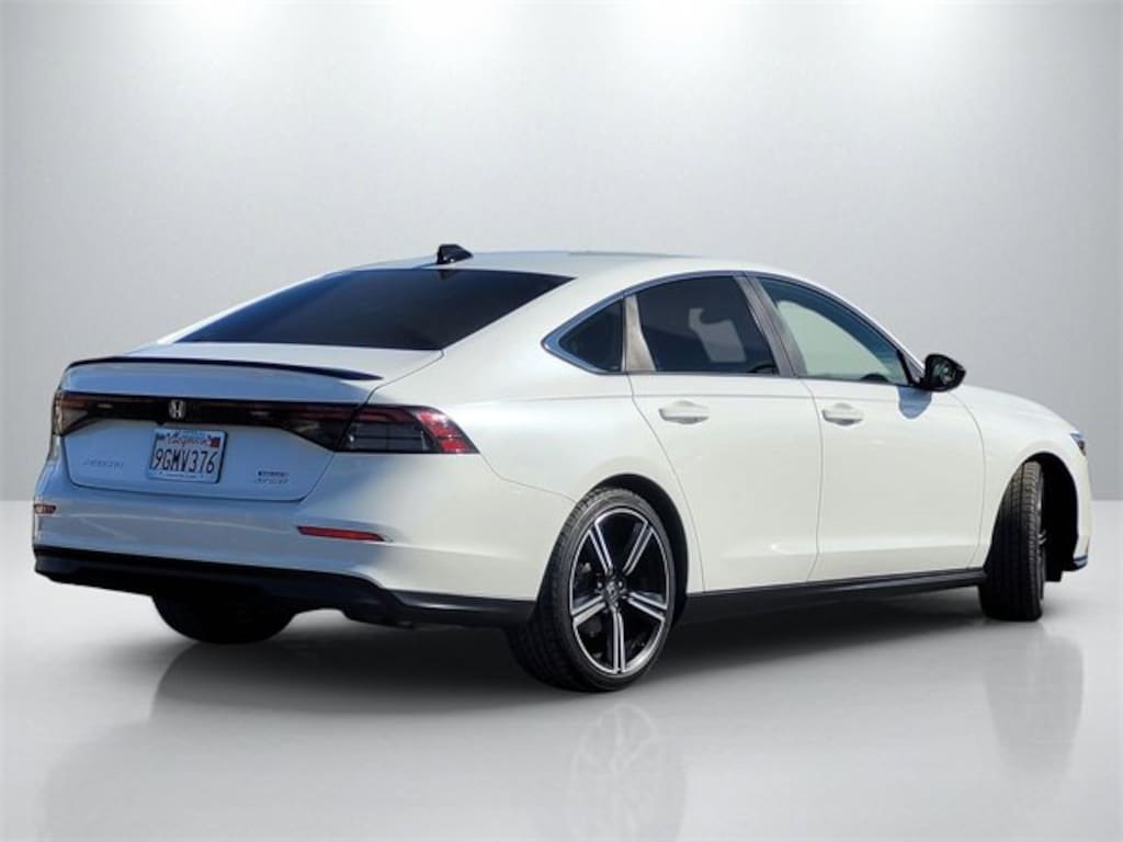 Used 2023 Honda Accord Hybrid Sport w/BSI Sedan
