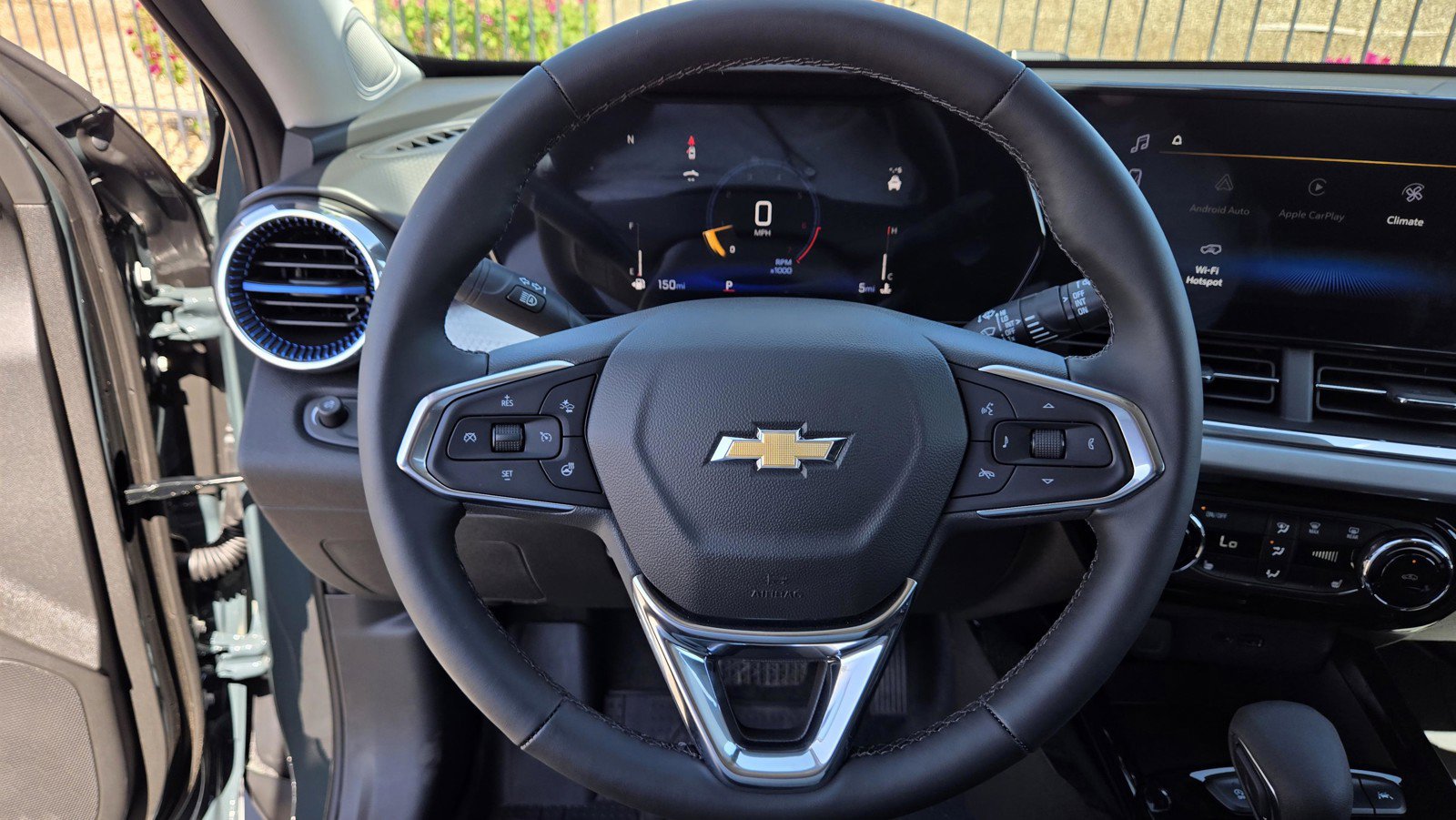 2026 Chevrolet Trax LT - Photo 18