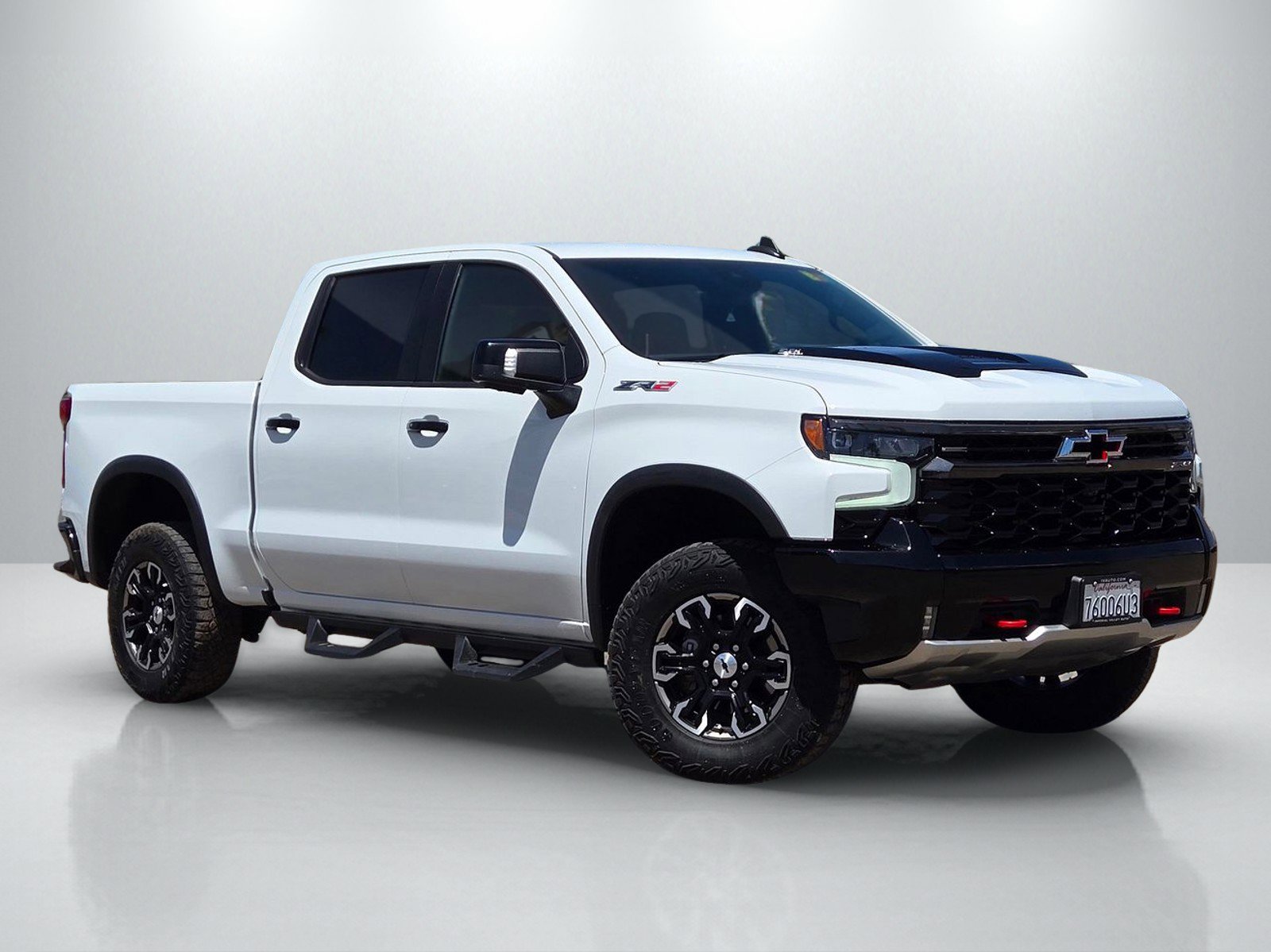 2023 Chevrolet Silverado 1500 ZR2 4X4 Crew Cab Short Box's photo