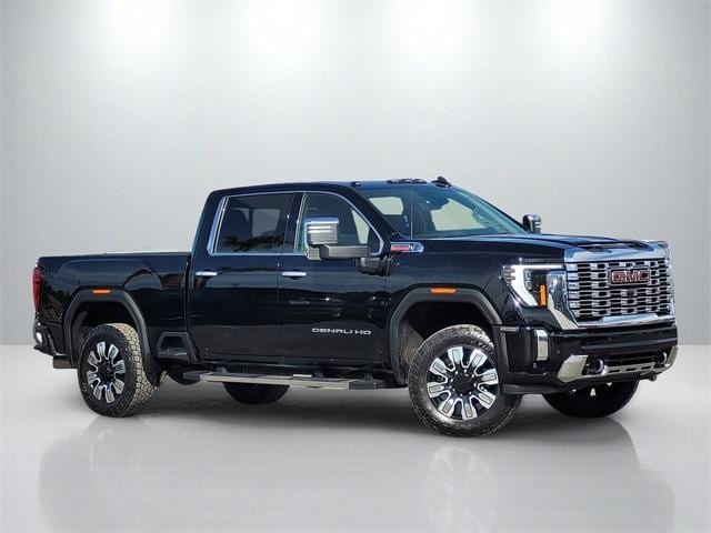 2024 GMC Sierra 2500HD Denali's photo
