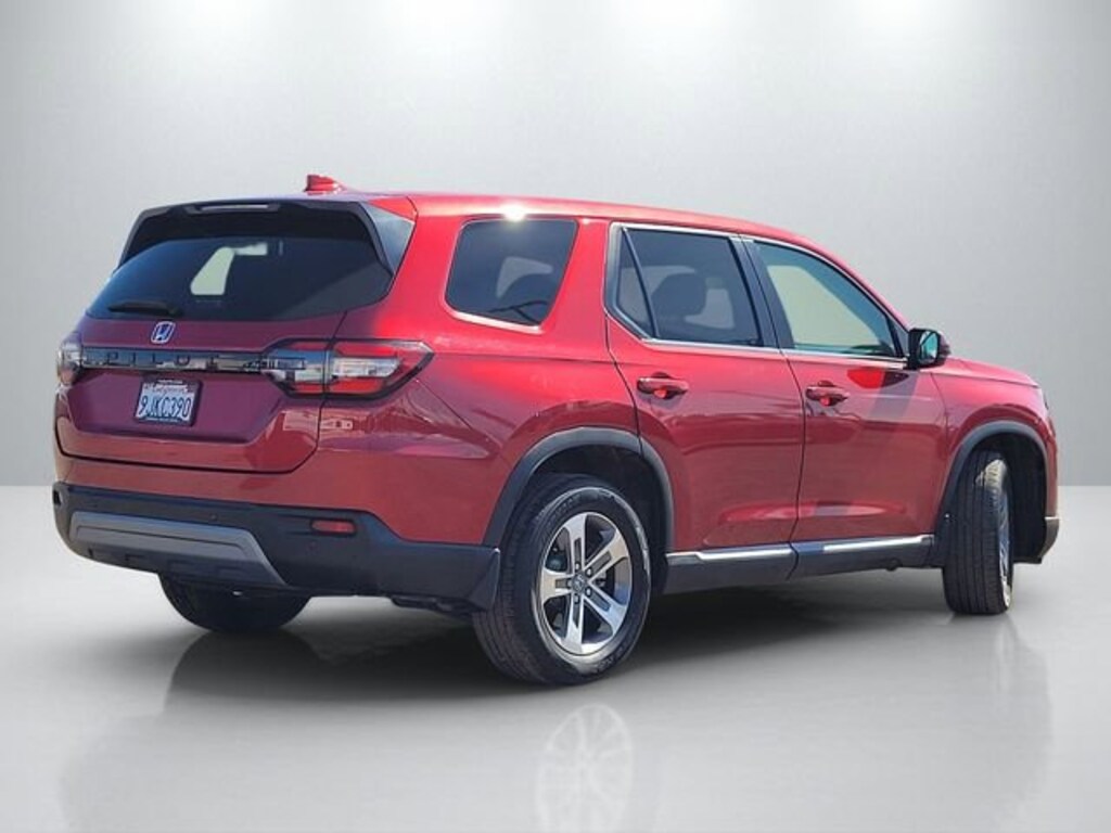 Used 2024 Honda Pilot EX-L 7 Passenger SUV