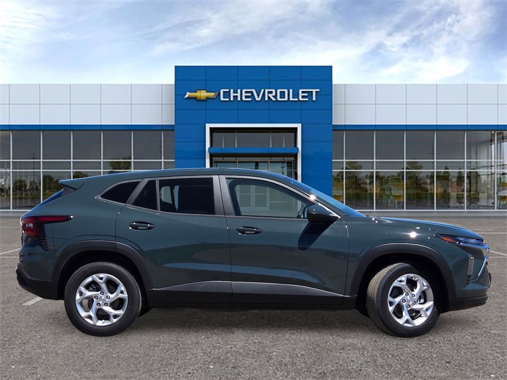 New 2026 Chevrolet Trax LS SUV