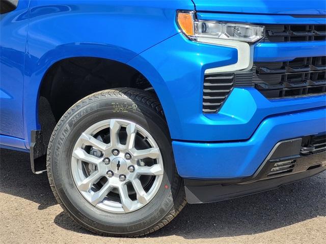 2025 Chevrolet Silverado 1500 RST photo 2