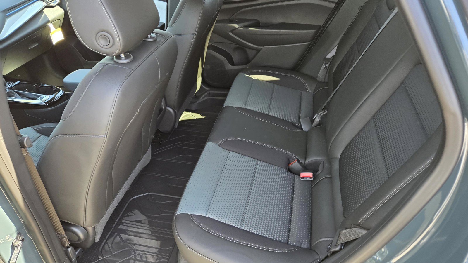 2026 Chevrolet Trax LT - Photo 9