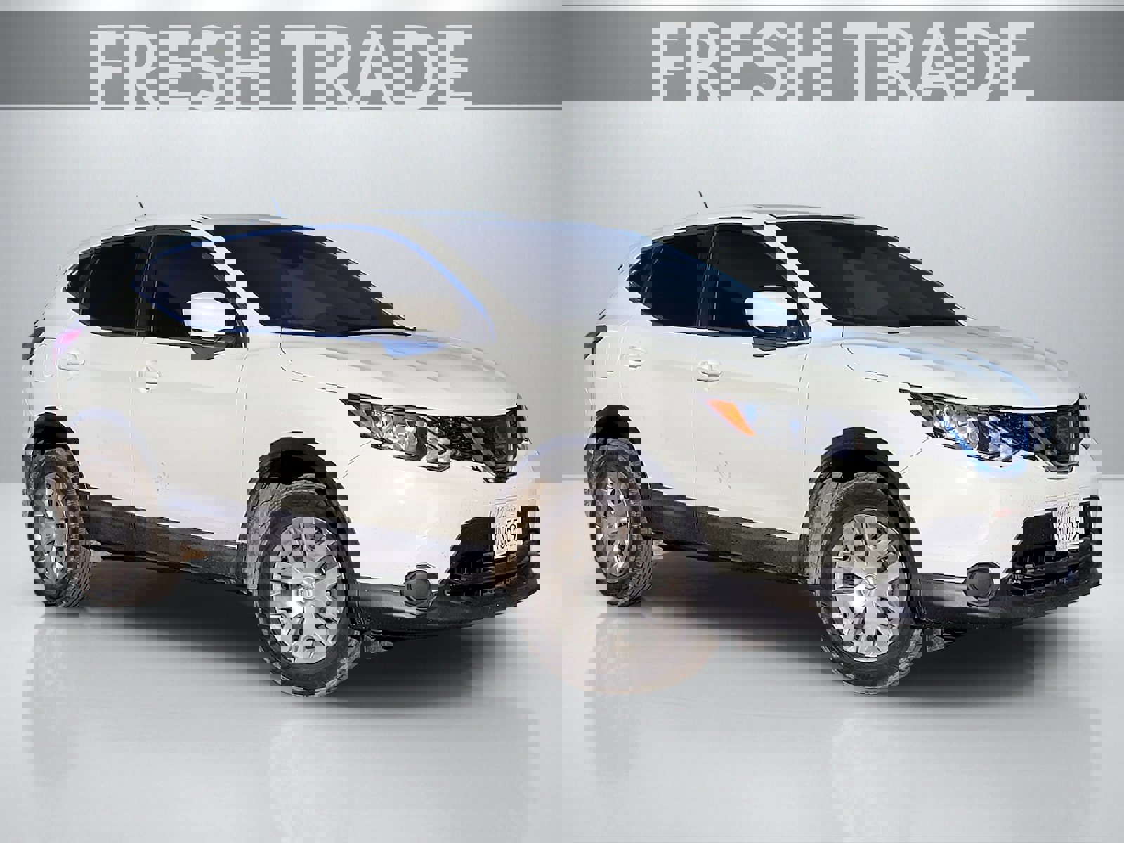 2019 Nissan Rogue Sport S's photo