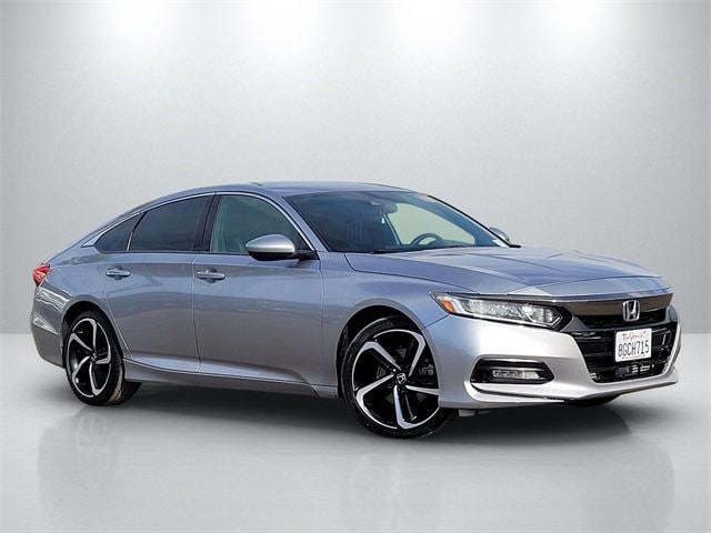 2018 Honda Accord Sport's photo