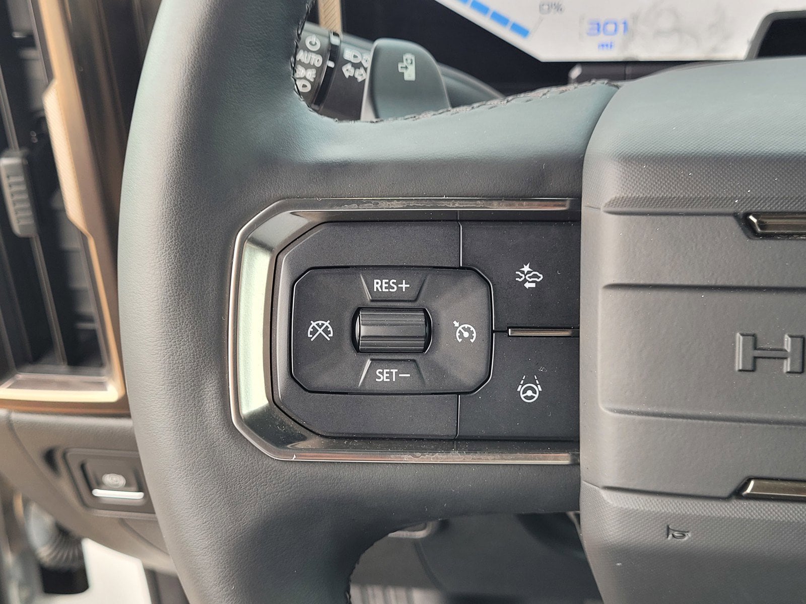 2025 GMC HUMMER EV 2X - Photo 18