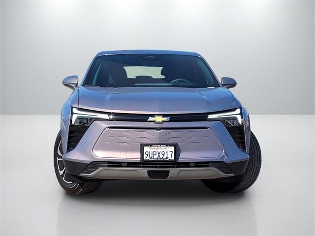 2025 Chevrolet Blazer EV photo 2