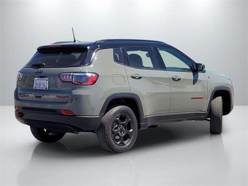 Used 2023 Jeep Compass Trailhawk SUV