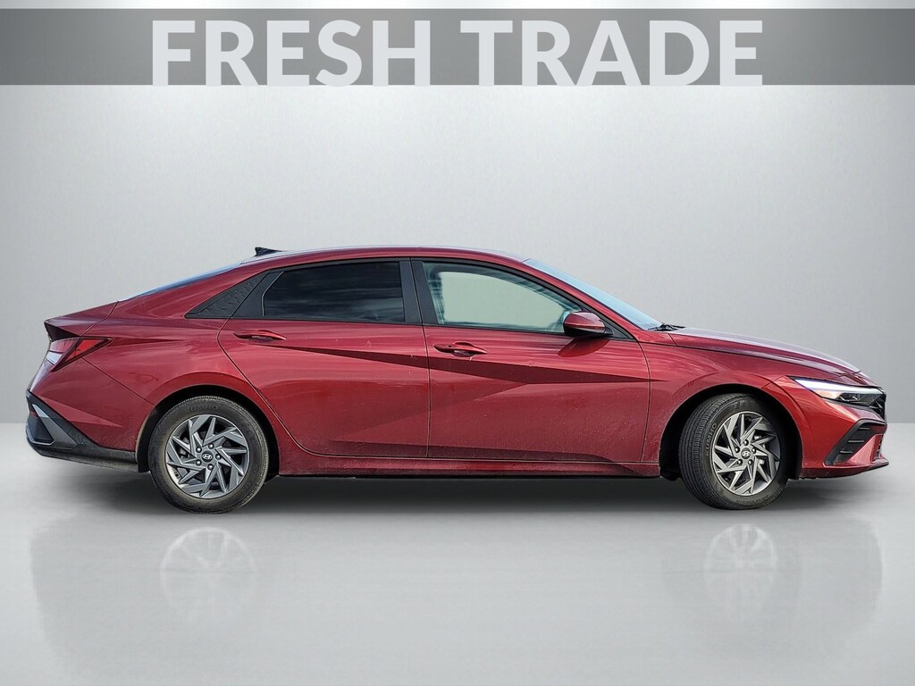 Used 2024 Hyundai Elantra SEL Sedan