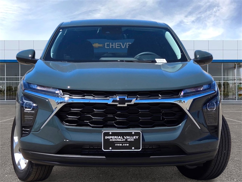 New 2026 Chevrolet Trax LS SUV