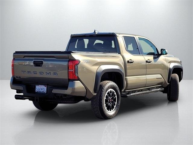 2024 Toyota Tacoma SR5 photo 4