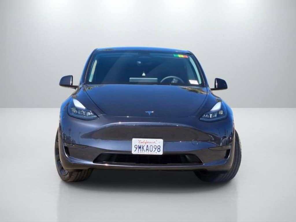 Used 2024 Tesla Model Y Base SUV