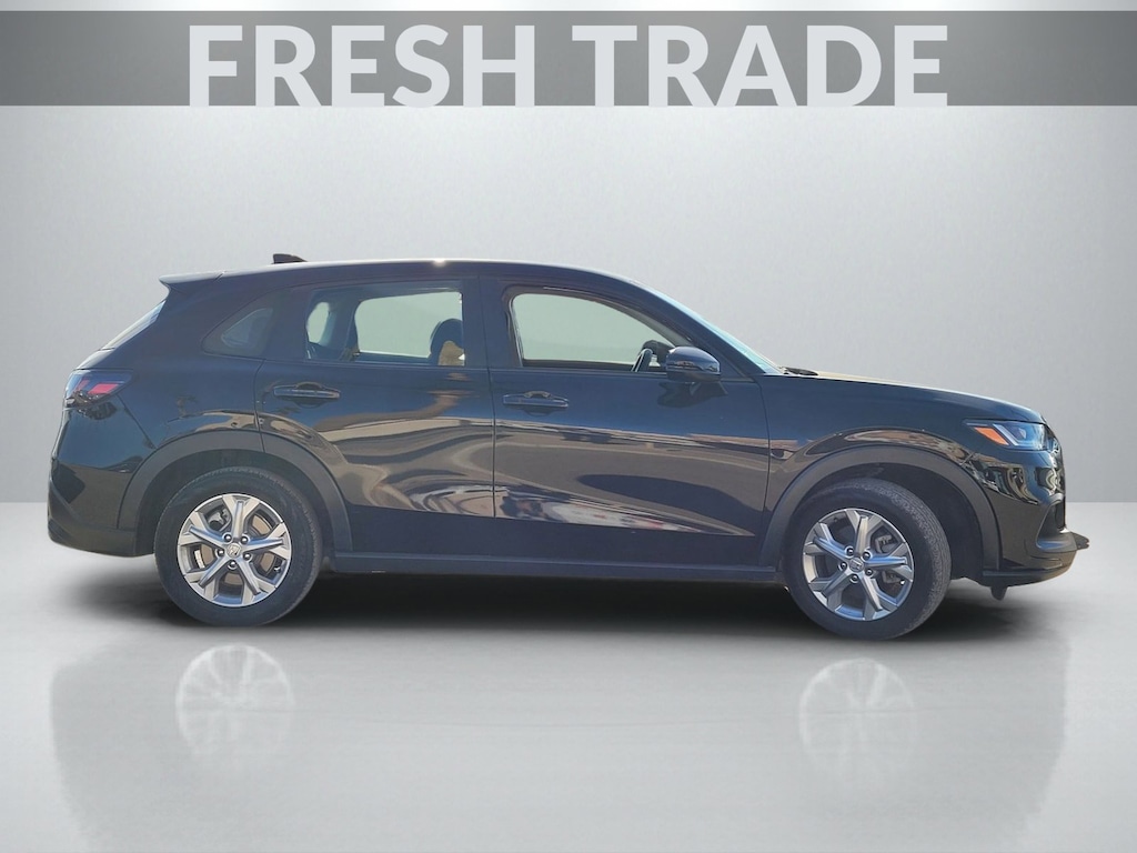 Used 2023 Honda HR-V LX 2WD SUV