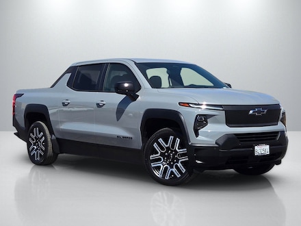 2026 Chevrolet Silverado EV Work Truck w/4WT Truck Crew Cab